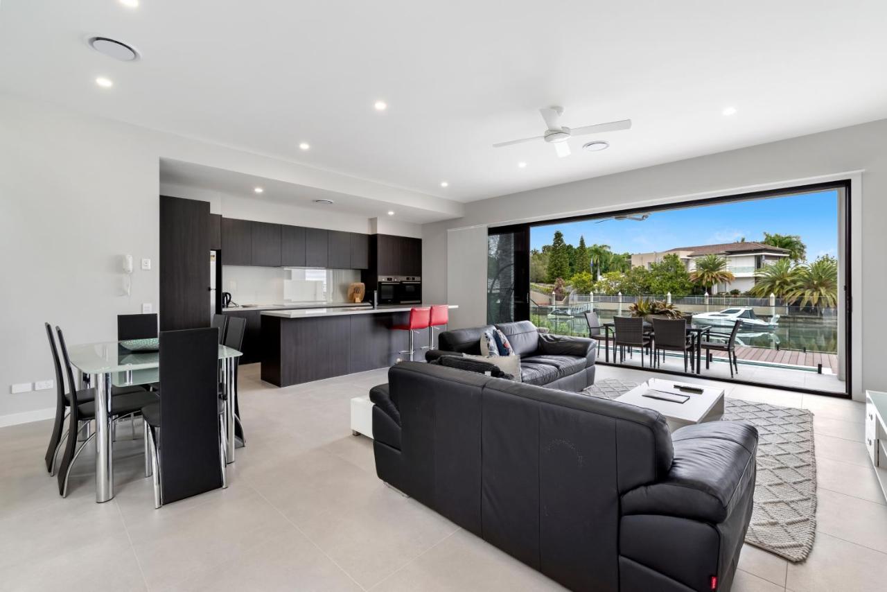 The Residences At The Peninsula Gold Coast Exterior photo