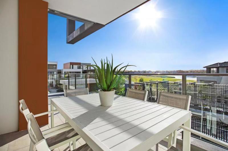 The Residences At The Peninsula Gold Coast Exterior photo