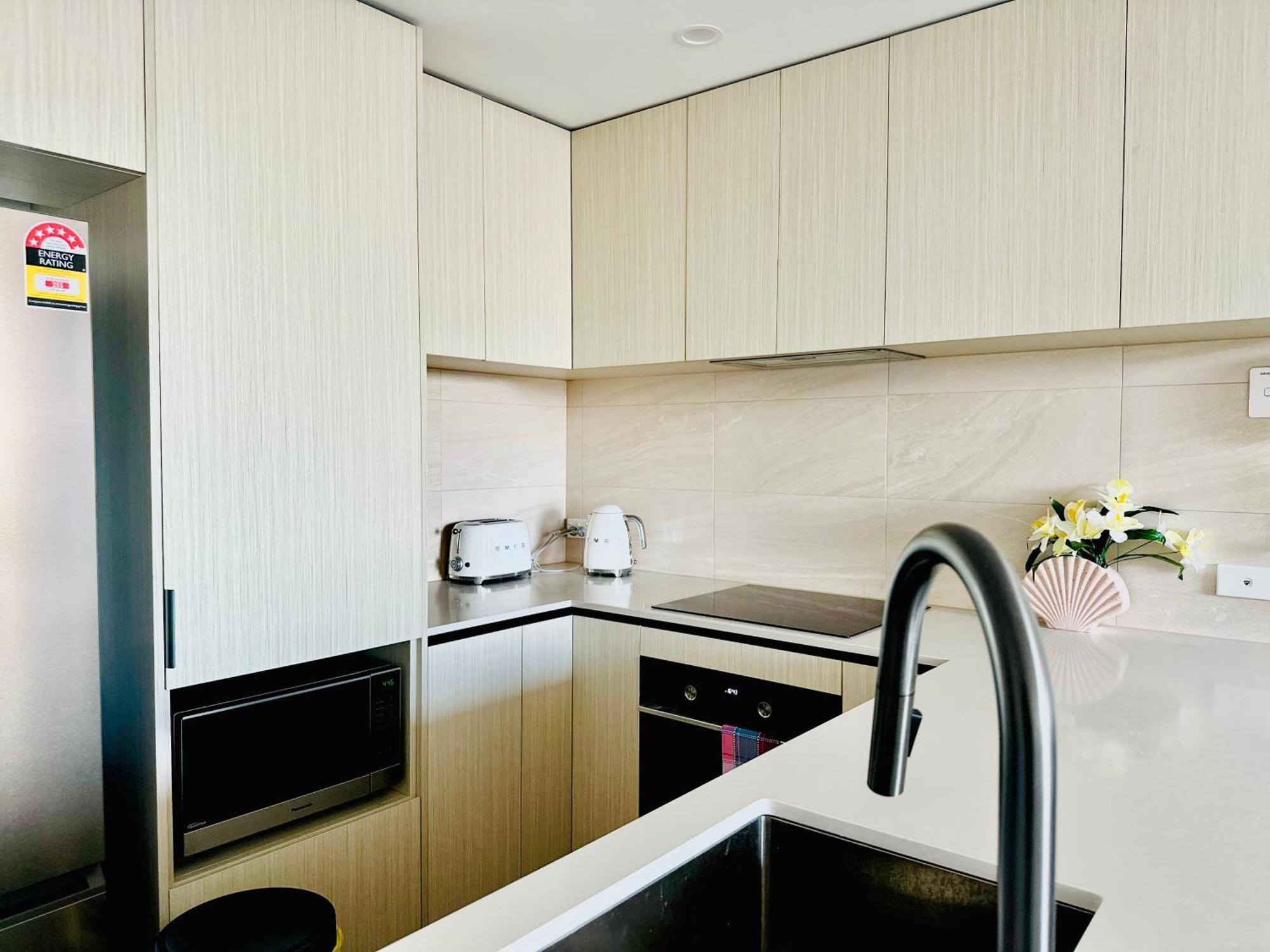 The Residences At The Peninsula Gold Coast Exterior photo