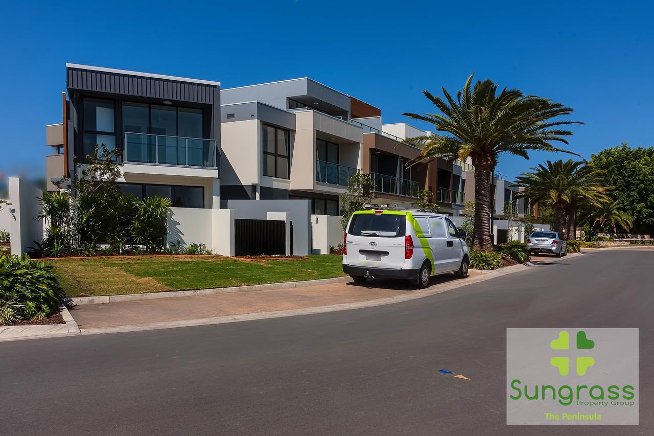 The Residences At The Peninsula Gold Coast Exterior photo