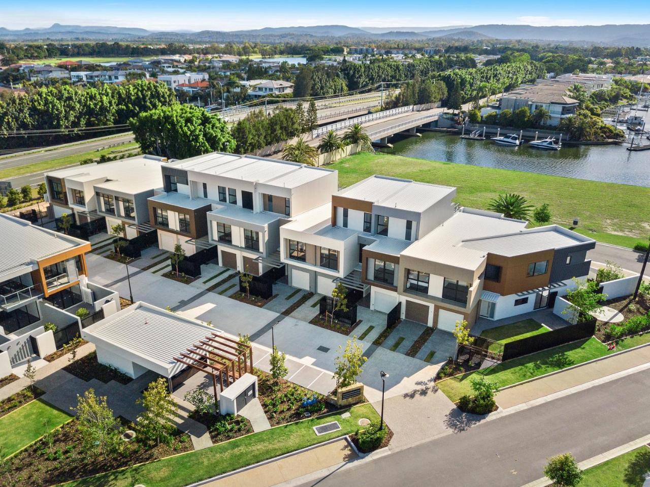 The Residences At The Peninsula Gold Coast Exterior photo