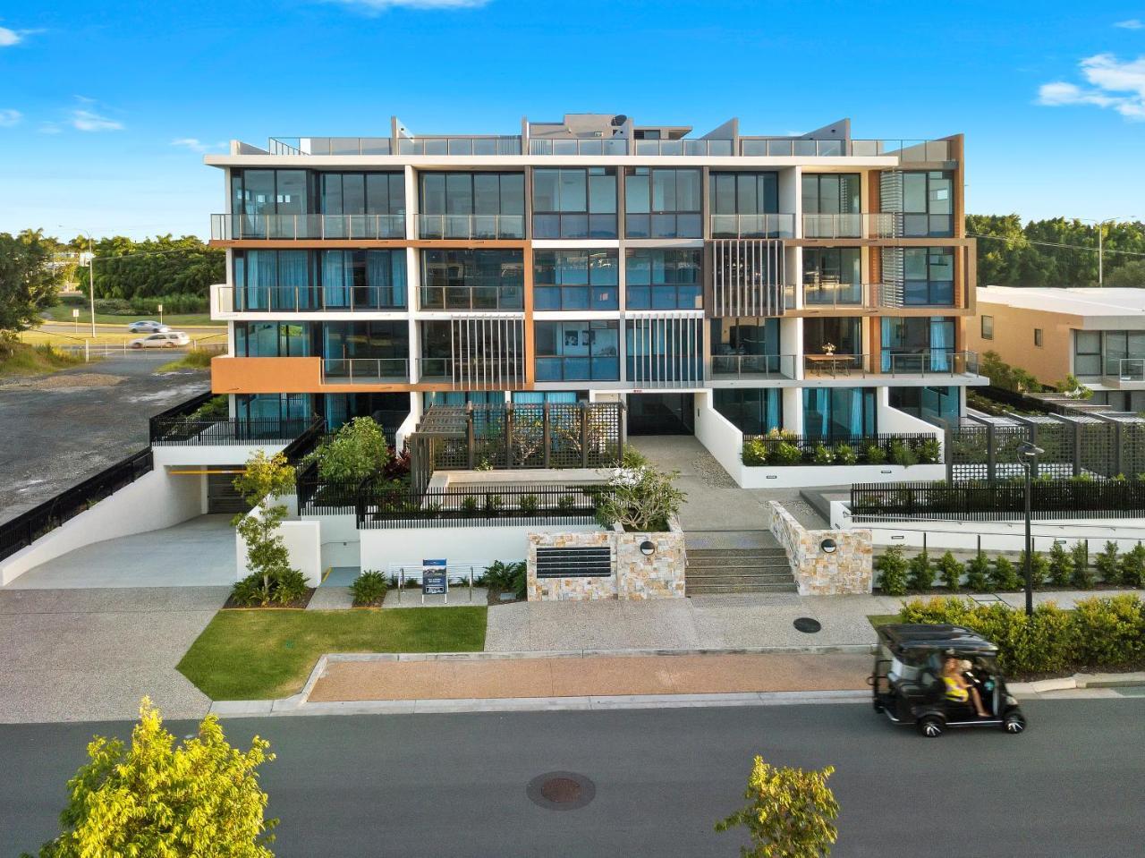 The Residences At The Peninsula Gold Coast Exterior photo