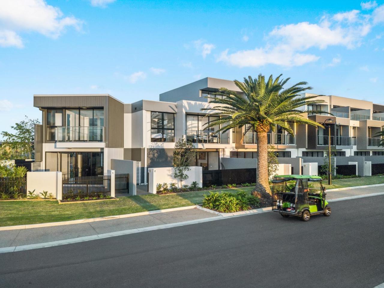 The Residences At The Peninsula Gold Coast Exterior photo