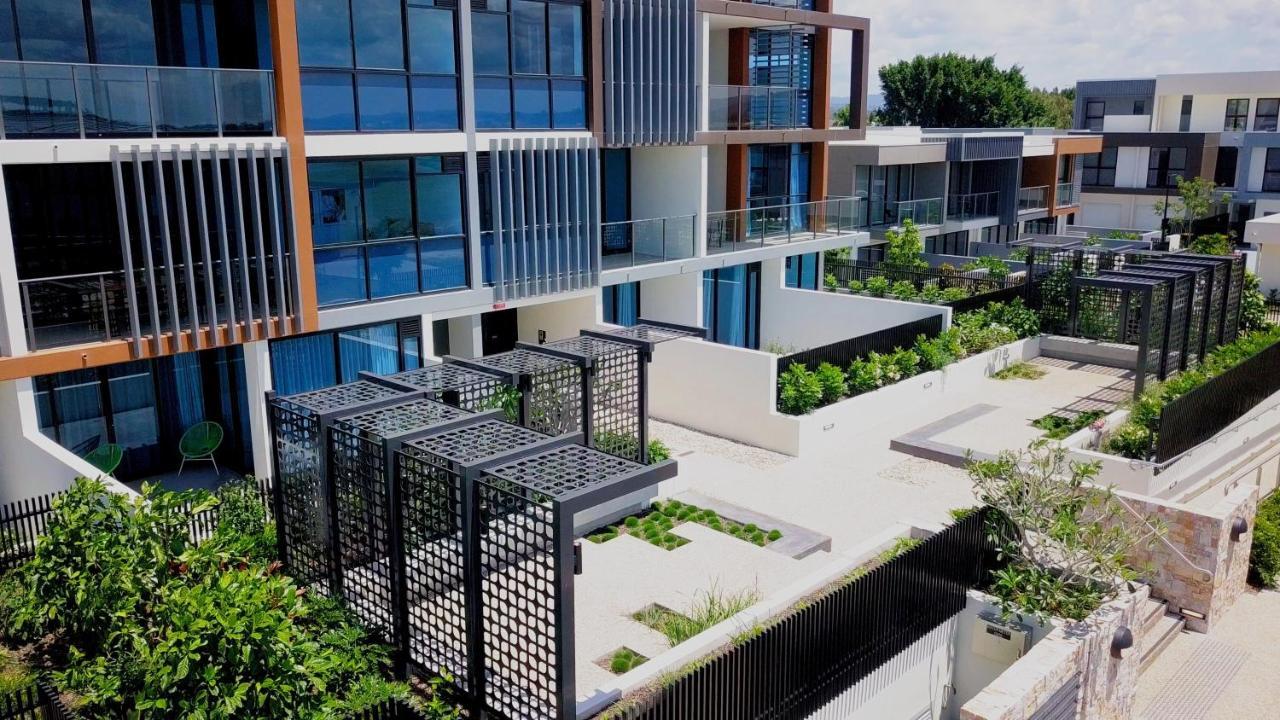The Residences At The Peninsula Gold Coast Exterior photo